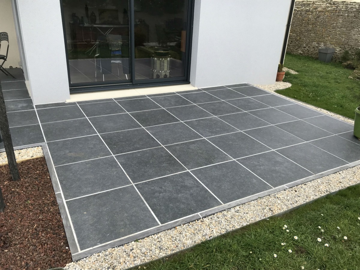 Aménagement de terrasse en grés cérame