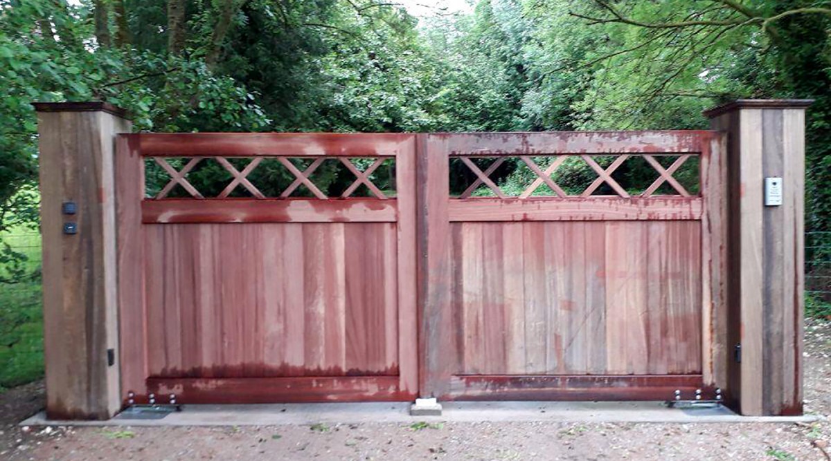 Portail & portillon en bois