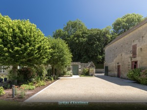 Aménagement d&rsquo;une maison de caractère à Bény-Sur-Mer-Calvados, réalisation Paysages Conseil
