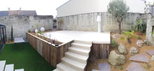 Un jardin de ville technique à Colleville-Montgomery, Calvados, réalisation Paysages Conseil