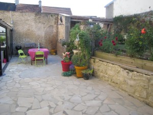 Un jardin de ville technique à Colleville-Montgomery, Calvados, réalisation Paysages Conseil