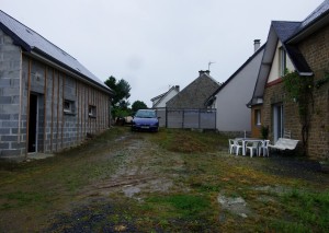 Aménagement de jardin naturel au coeur du centre ville de Vire, Calvados, réalisation Paysages Conseil