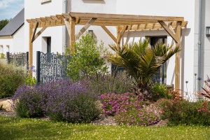 Création d&rsquo;un brise vue végétal, à Bayeux, réalisation Paysages Conseil