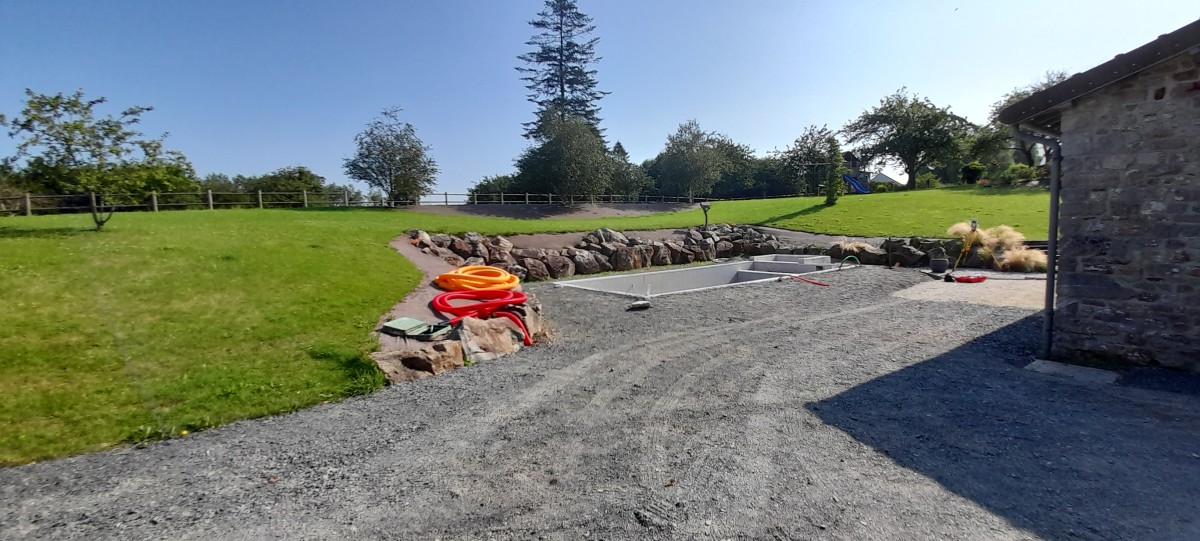 Aménagement d&rsquo;un jardin avec piscine, Manche