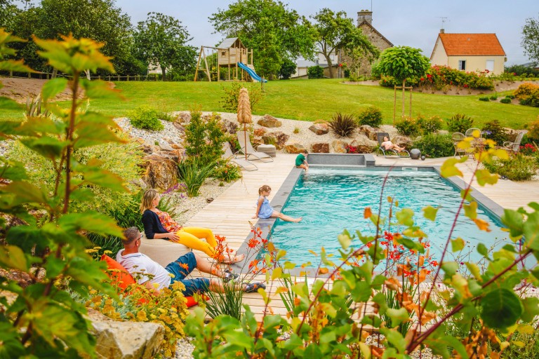 Aménagement d&rsquo;un jardin avec piscine, Manche