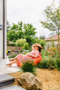 Jardin d&rsquo;une maison contemporaine dans l&rsquo;Orne, réalisation Paysages Conseil